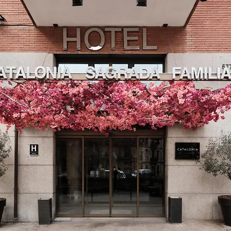 Catalonia Sagrada Familia Отель