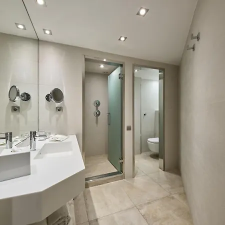 Hotel Catalonia Sagrada Familia 3*