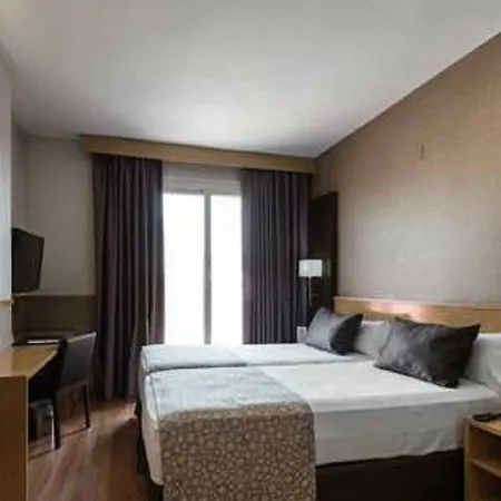 Hotel Catalonia Sagrada Familia 3*