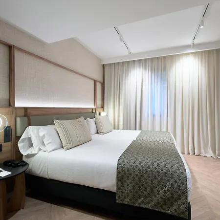 Hotel Catalonia Sagrada Familia Barcellona